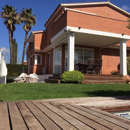 Vakantiehuis The Luxury Village Sabadell