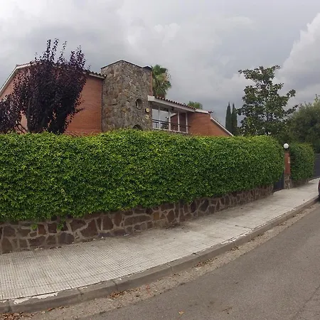 Vakantiehuis The Luxury Village Sabadell