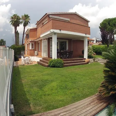 The Luxury Village Sabadell